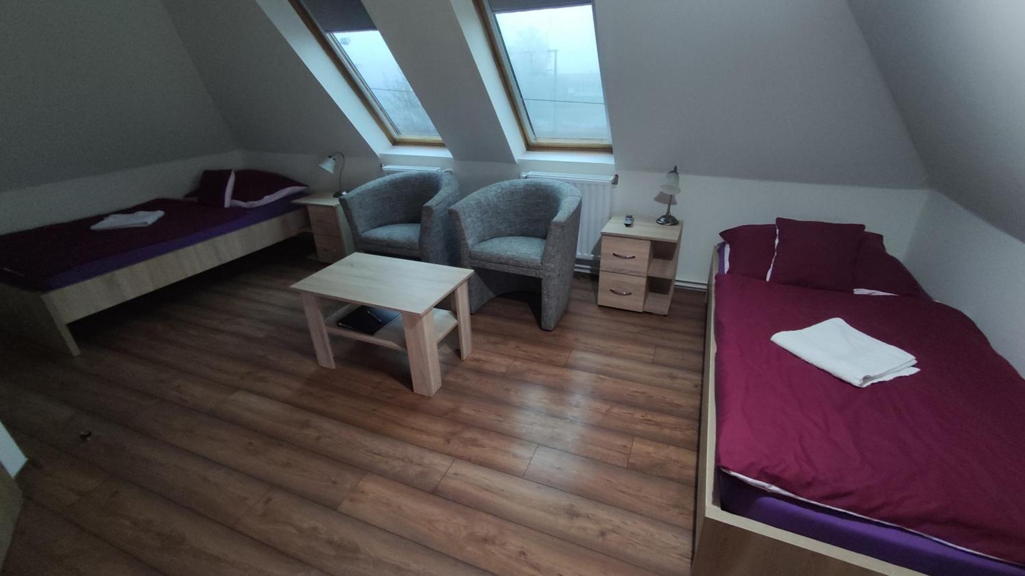 Tisza Panzio Es Apartman Тисауйварош Екстериор снимка